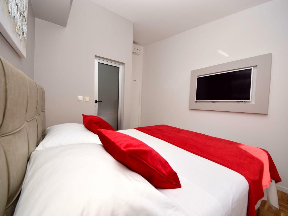 Apartment Mornar-2 By Interhome Trogir Dış mekan fotoğraf